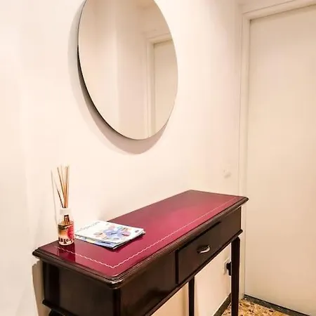 Elisabeth Apartment